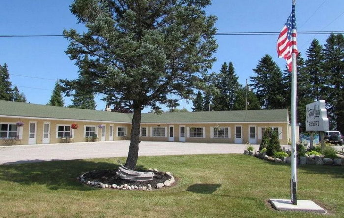 Grand Lake Resort (Grand Lake Motel) - From Website (newer photo)